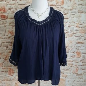 New Cliche' Cold Shoulder Top